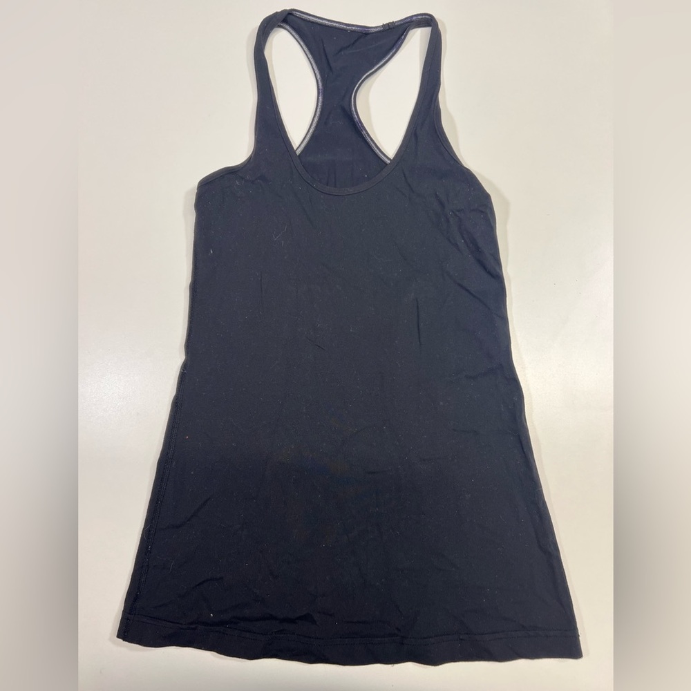 Lululemon Racerback Tank Top Women’s Size Medium Color: Black Great Condition